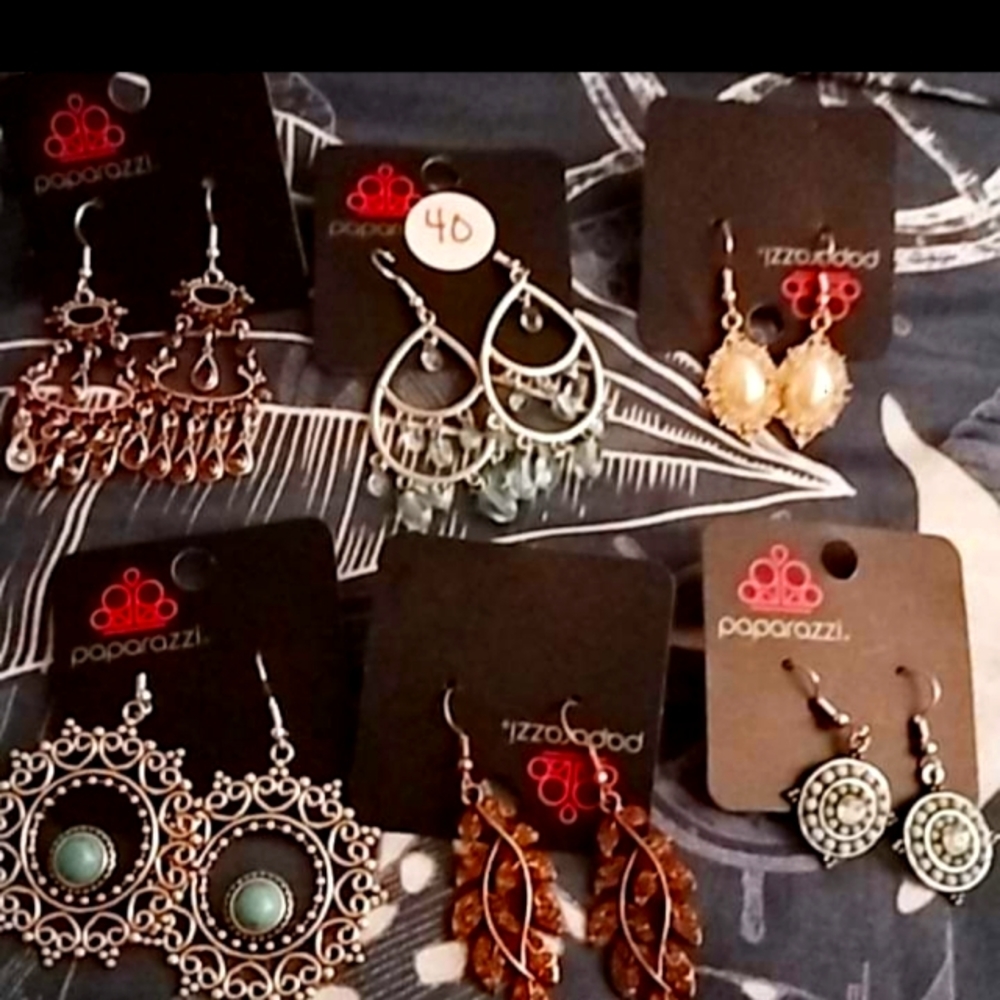 Paparazzi earrings